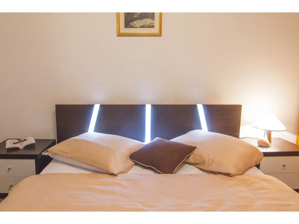 Apartment Lemon Tree Split Bagian luar foto